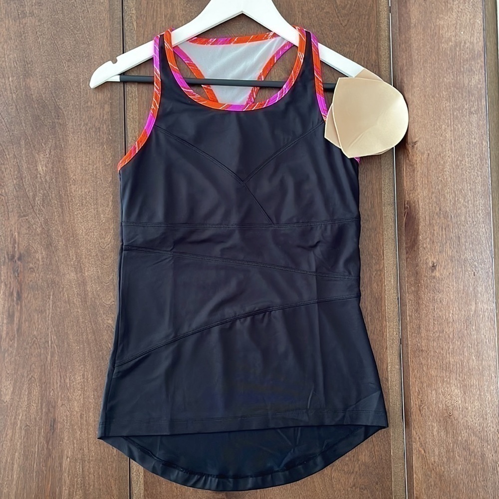 Tail Black Racerback Removable cups Top Sz. S